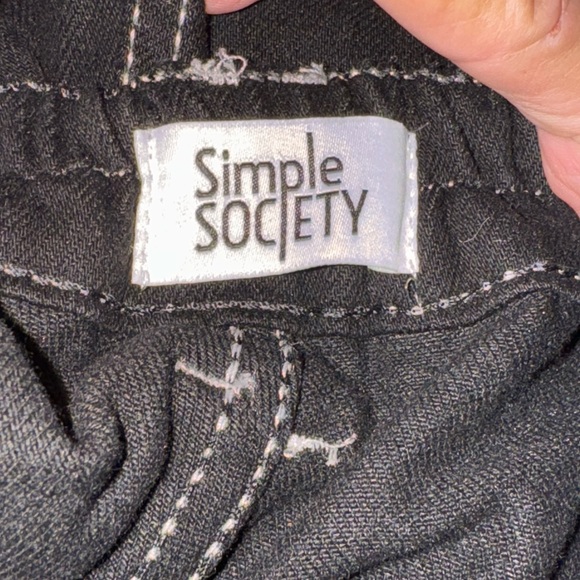 B-213 Simple Society NWT Black Super High Rise Straight Leg Cargo Pants Size 17 - Picture 11 of 14